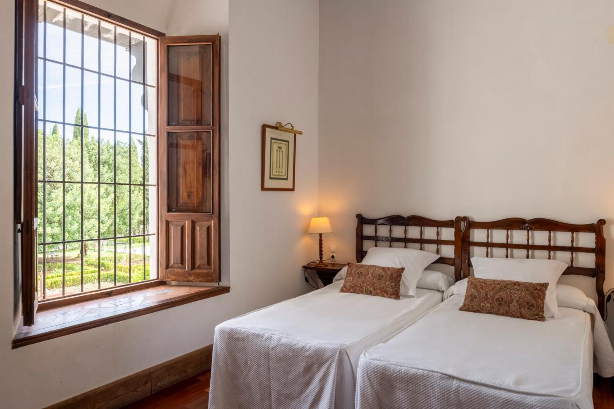 Monasterio De San Francisco Hotel Palma del Rio Luaran gambar